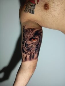 tatuagem coruja tattoo copacabana