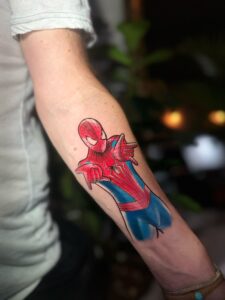 tatuagem homem aranha tatuador copacabana