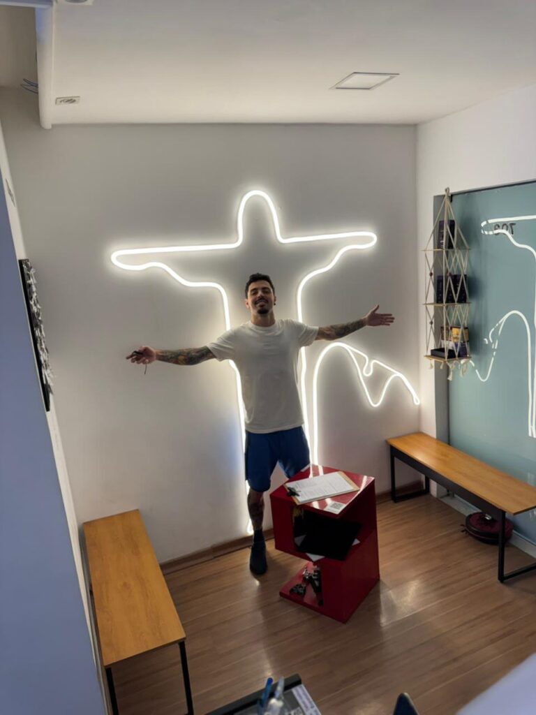 curta esse momento em nosso studio de tatuagem em copacabana