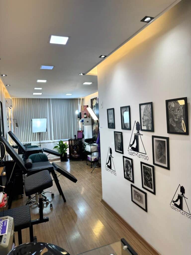 studio tattoo bonito